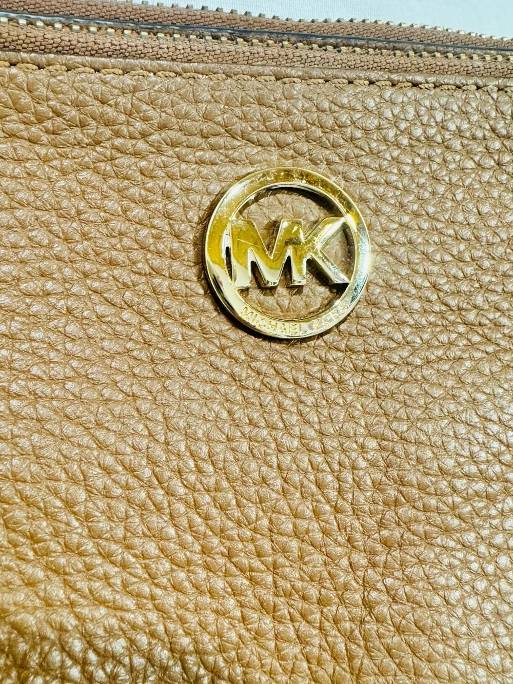 Michael Kors classic michael
